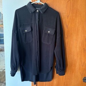 Elegant Black Button-Up Blazer